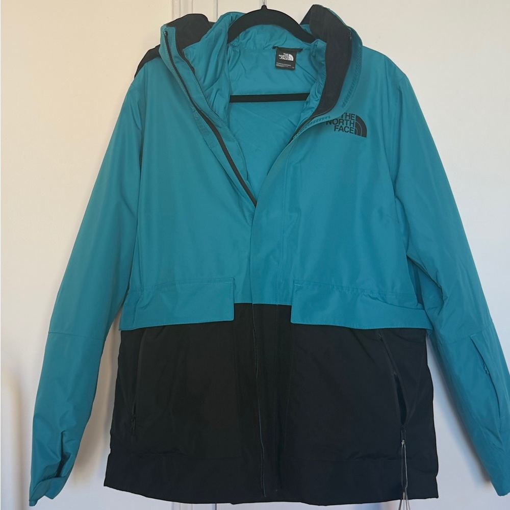 The North Face Standard Fit Jacket - NEVER WORN